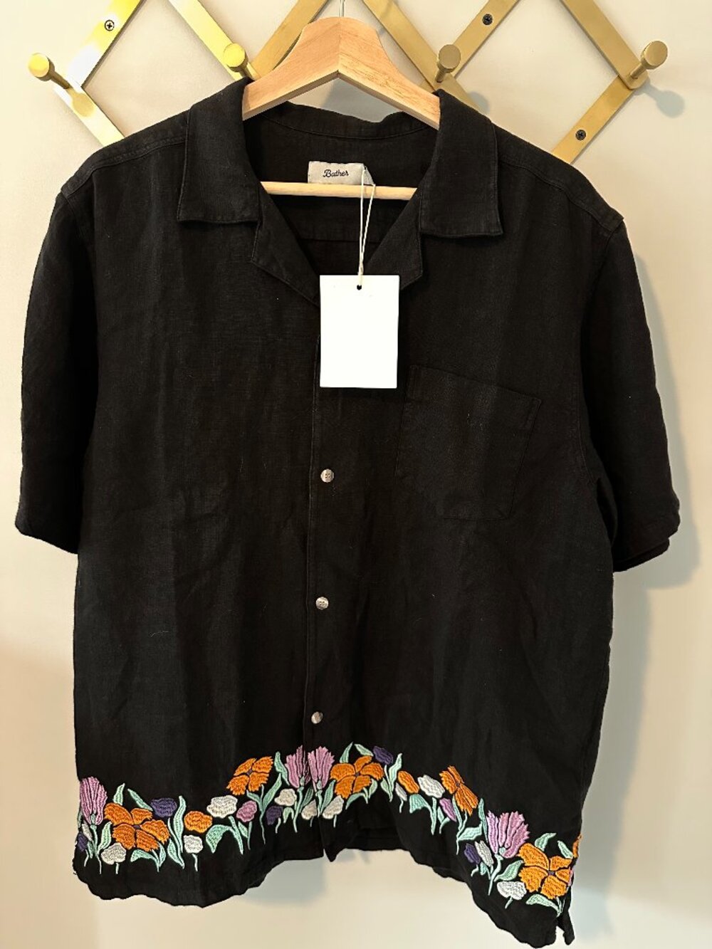 Bather Tuscany Linen Camp Shirt NWT Black Floral Embroidered Men's L Retail $250